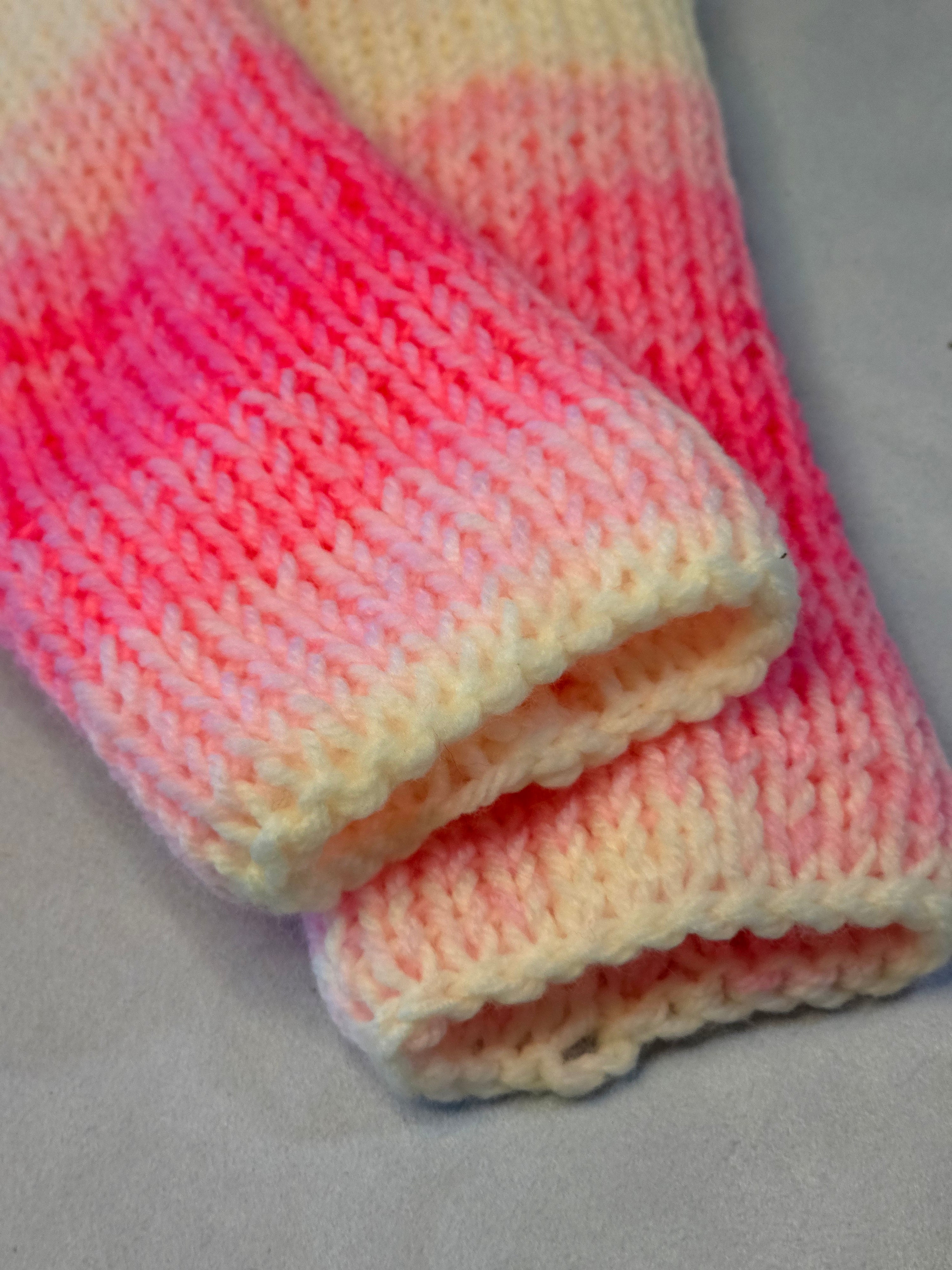 Fingerless Gloves Pink & White