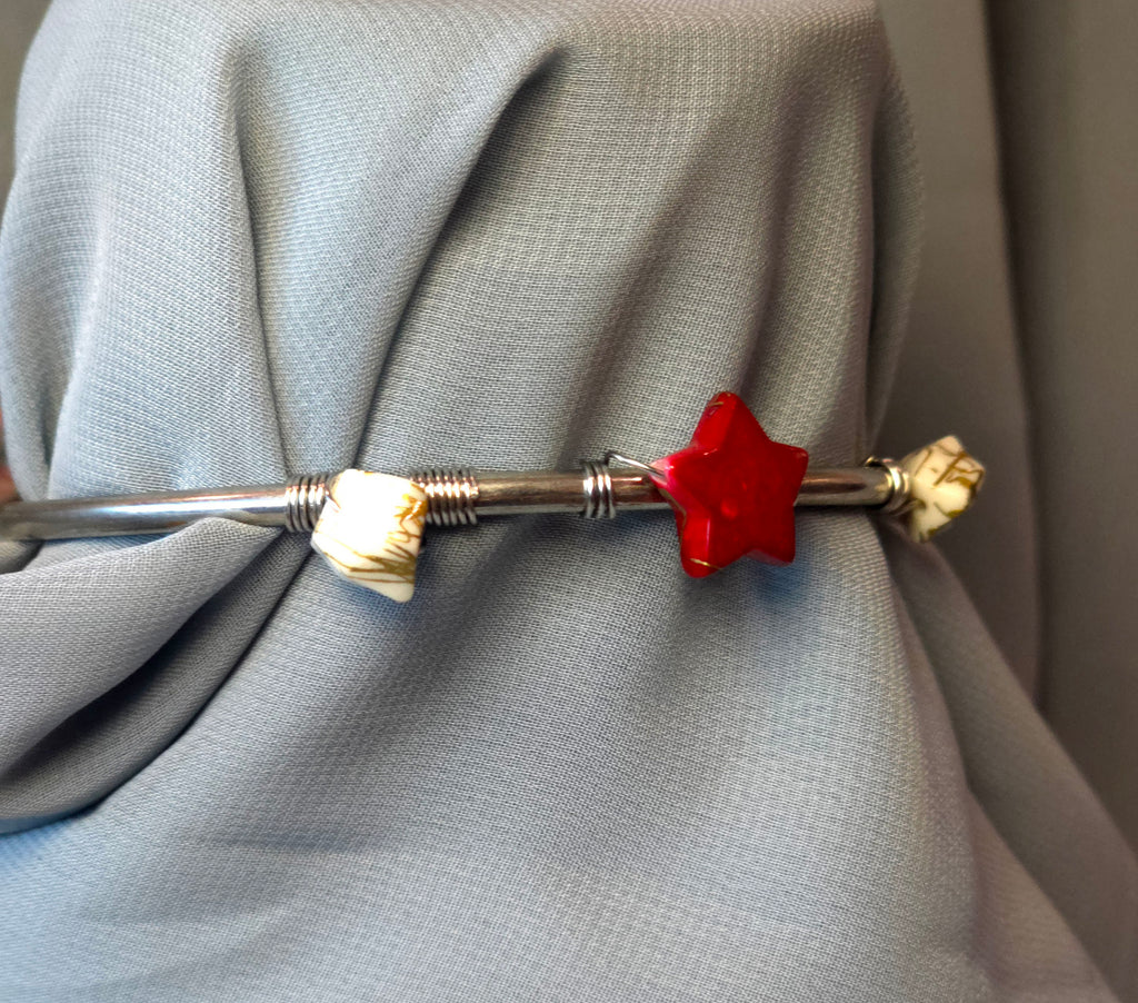 Handmade bangle bracelet with red star
