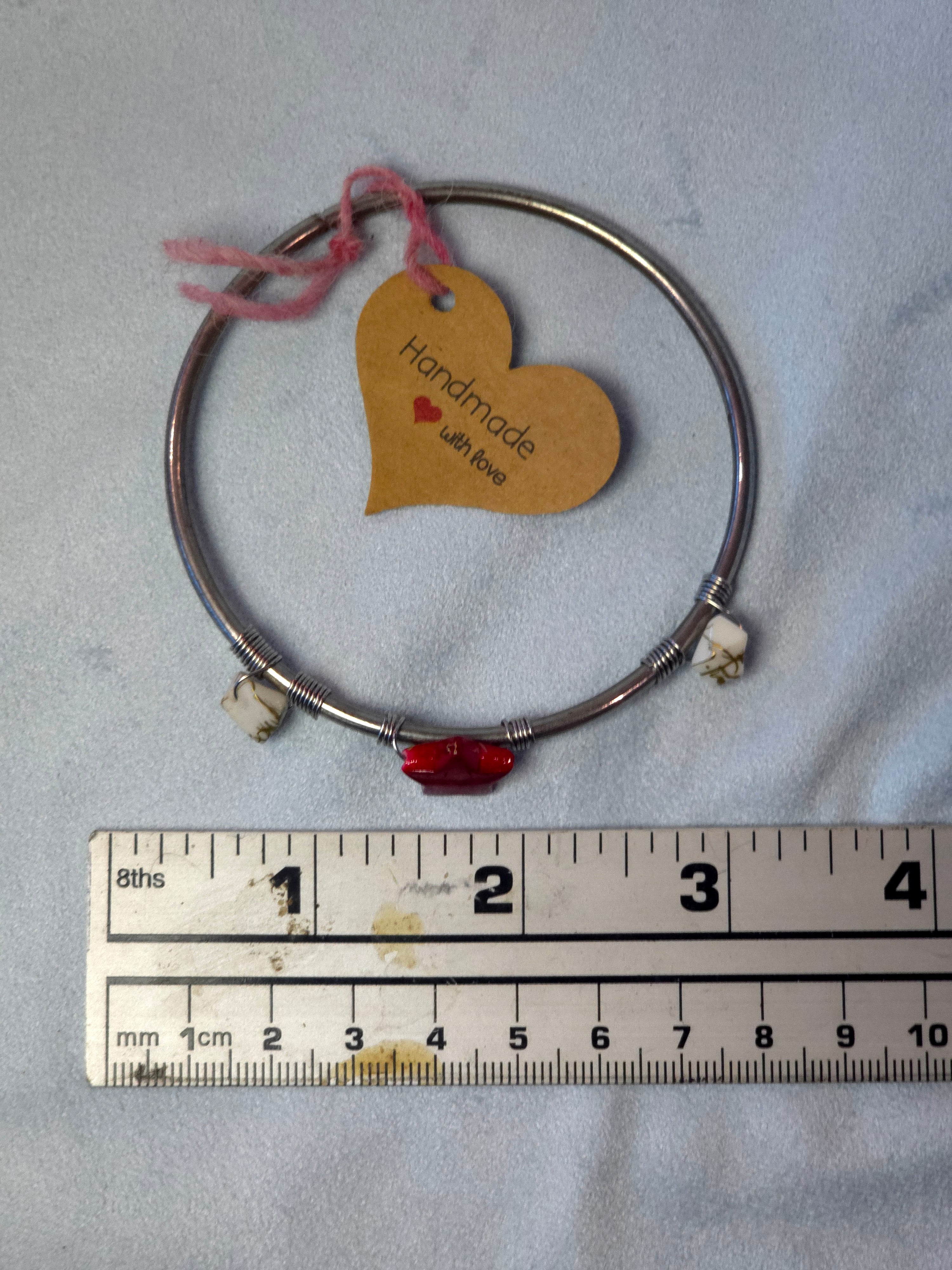 Handmade bangle bracelet with red star