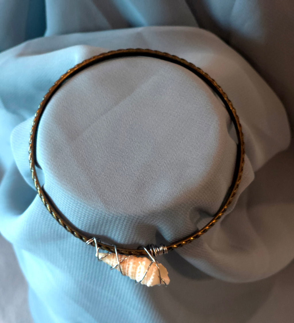 Shell Bangle Bracelet