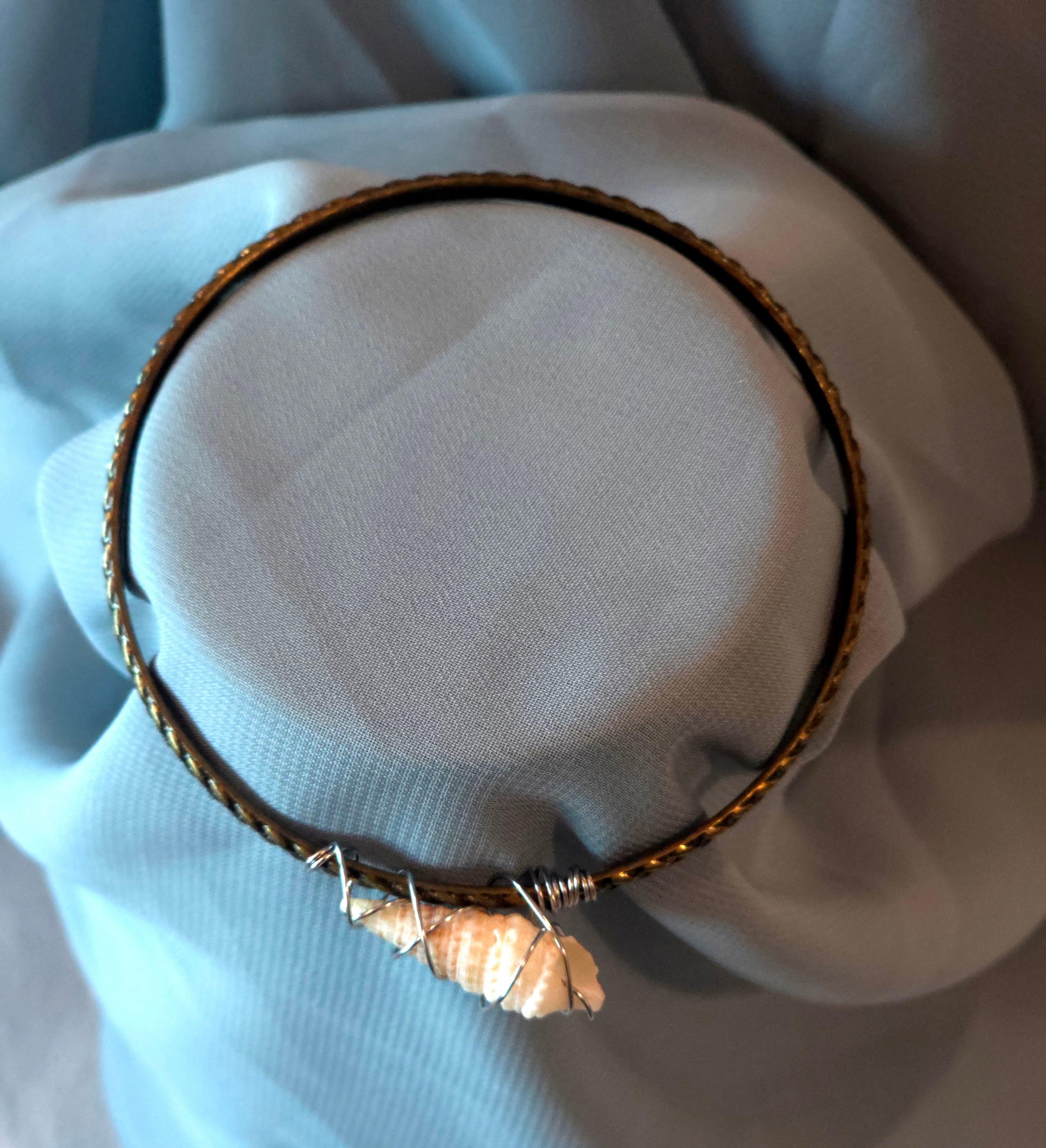 Shell Bangle Bracelet