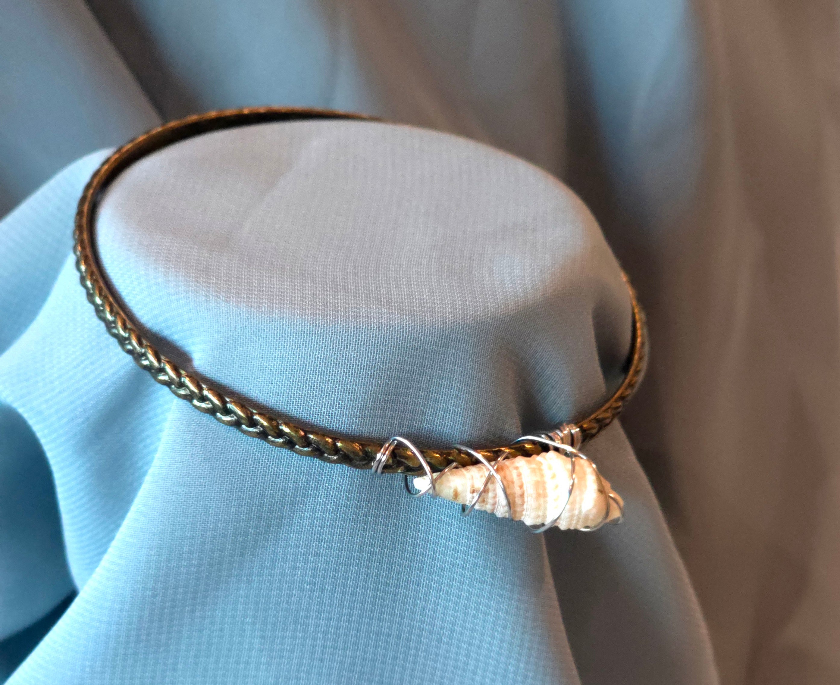 Shell Bangle Bracelet